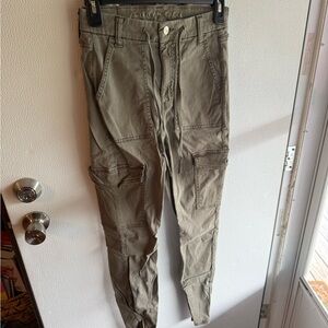 American Eagle Outfitters Green Cargo Skinny Pants